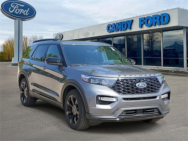 2023 FORD Explorer