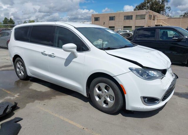 2018 CHRYSLER Pacifica