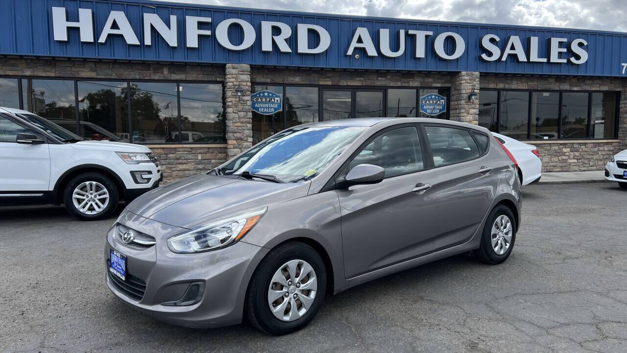 2017 HYUNDAI Accent
