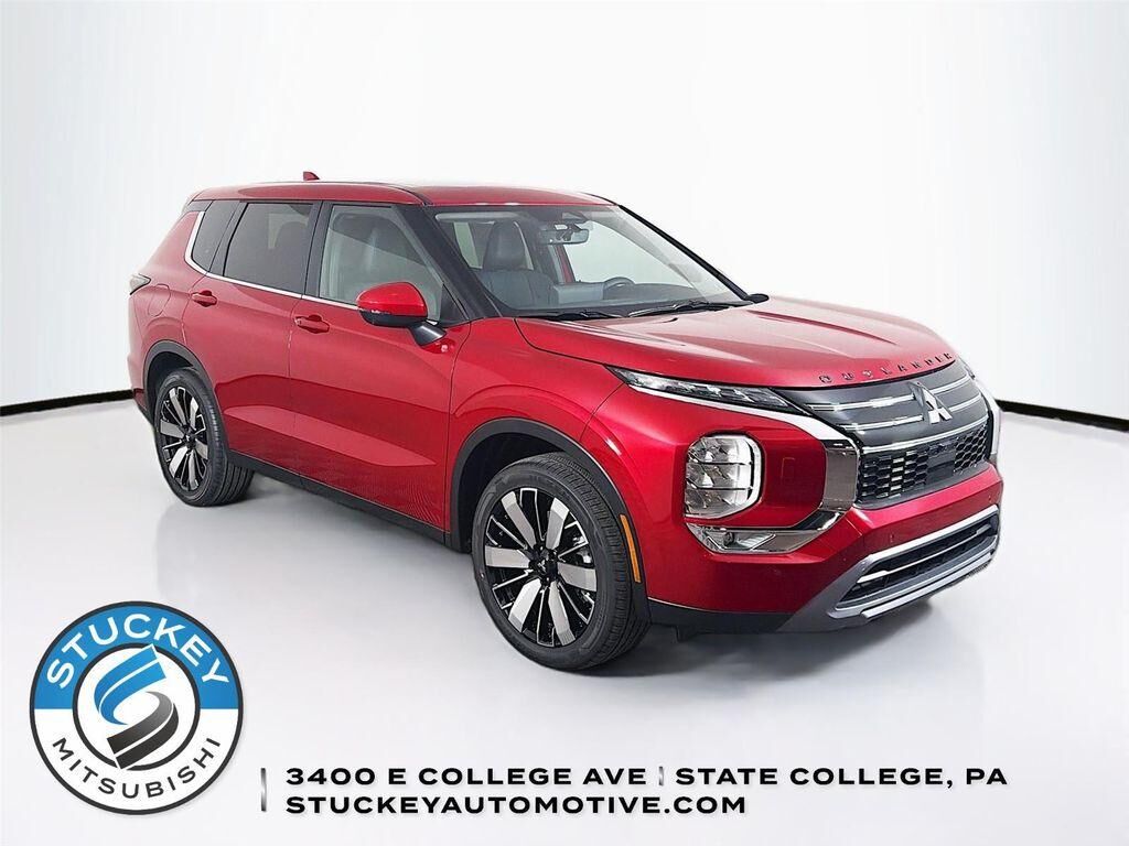 2026 MITSUBISHI Outlander