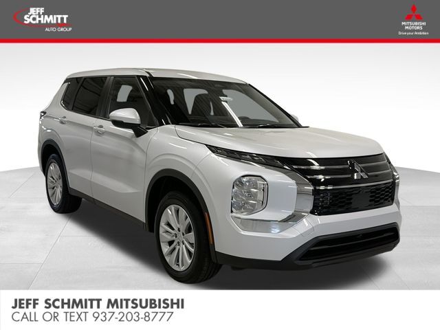 2026 MITSUBISHI Outlander