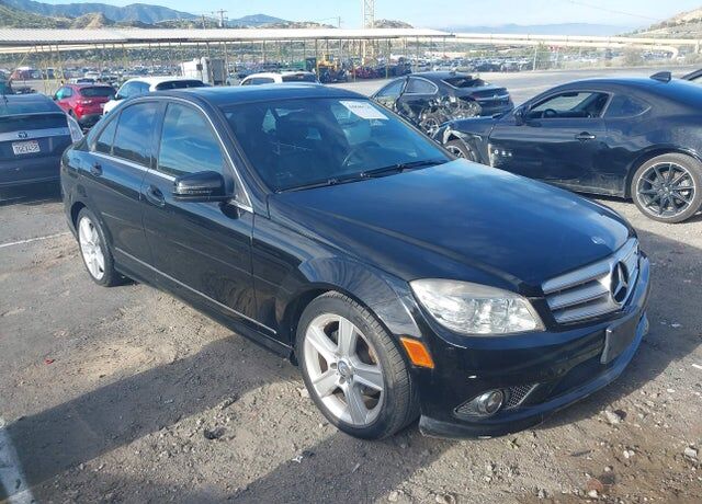 2010 MERCEDES-BENZ C-Class