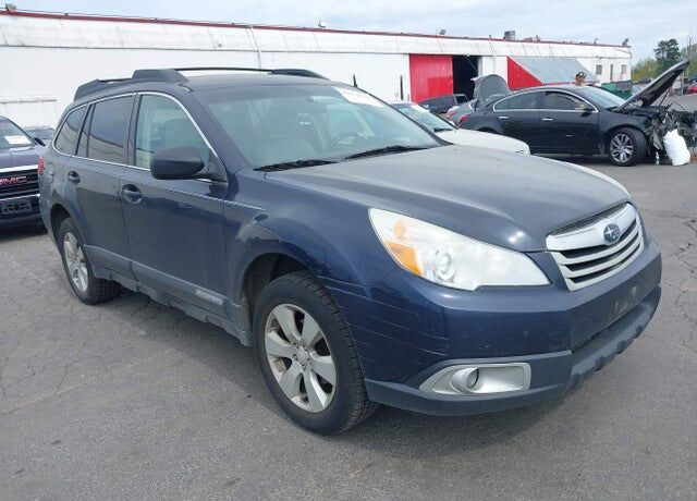 2012 SUBARU Outback
