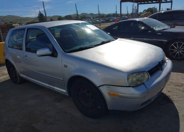 2001 VOLKSWAGEN Golf