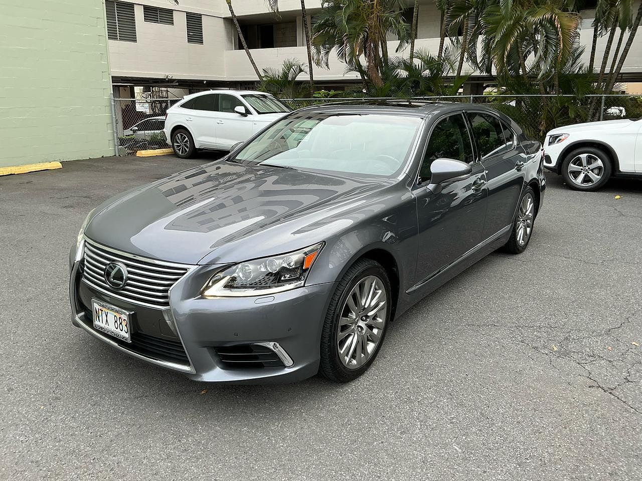 2013 LEXUS LS