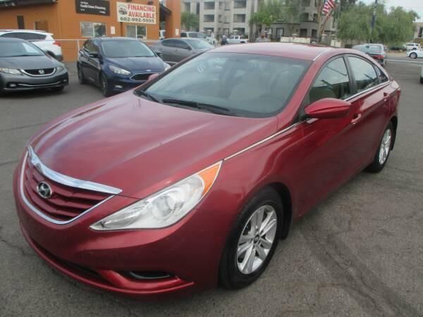 2013 HYUNDAI Sonata