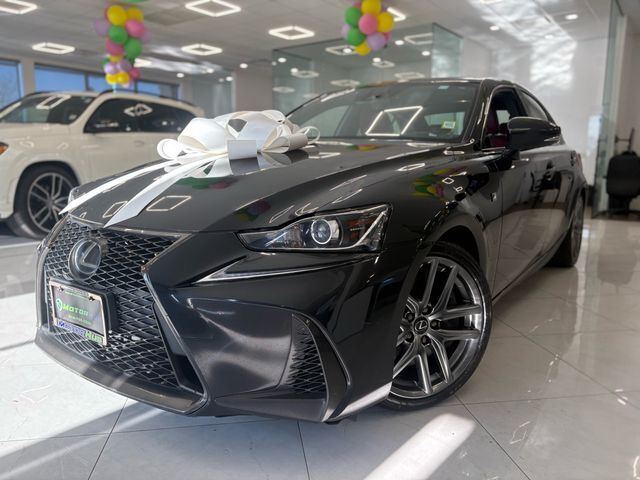 2019 LEXUS IS