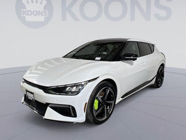 2023 KIA EV6