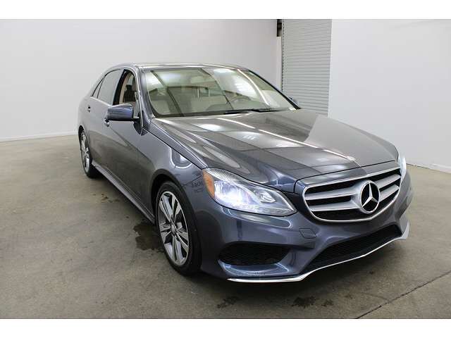 2016 MERCEDES-BENZ E-Class