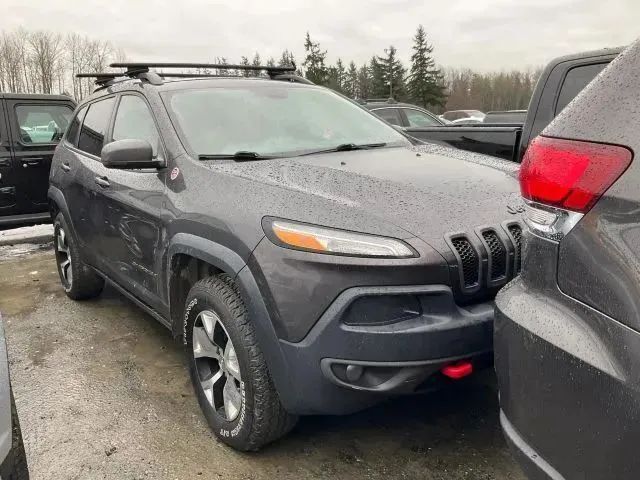 2017 JEEP Cherokee