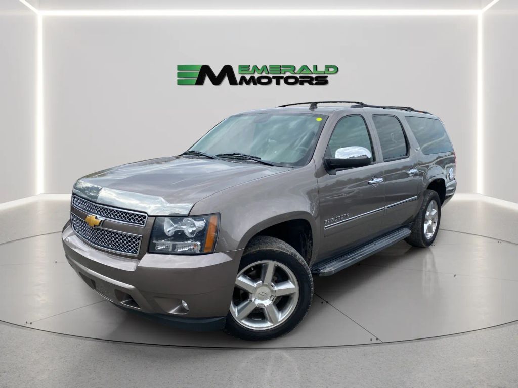 2013 CHEVROLET Suburban