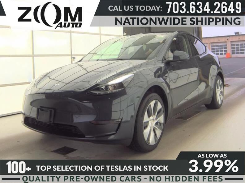 2024 TESLA Model Y