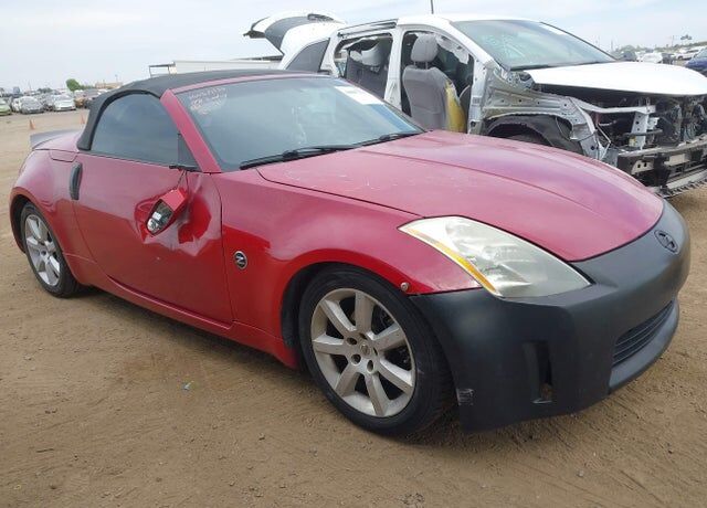 2004 NISSAN 350Z