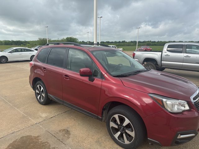 2017 SUBARU Forester
