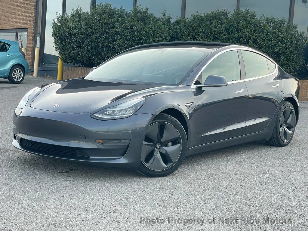 2019 TESLA Model 3