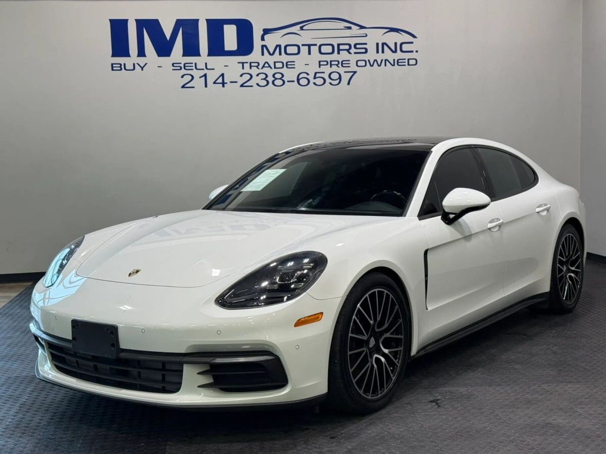 2017 PORSCHE Panamera