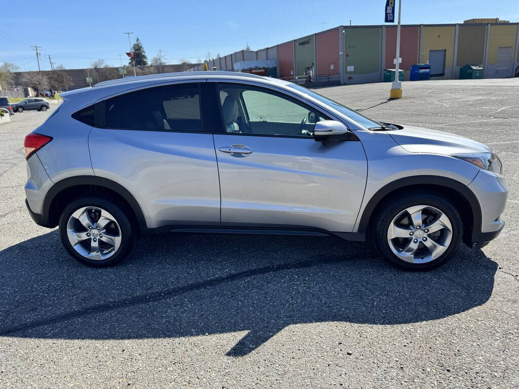 2017 HONDA HR-V
