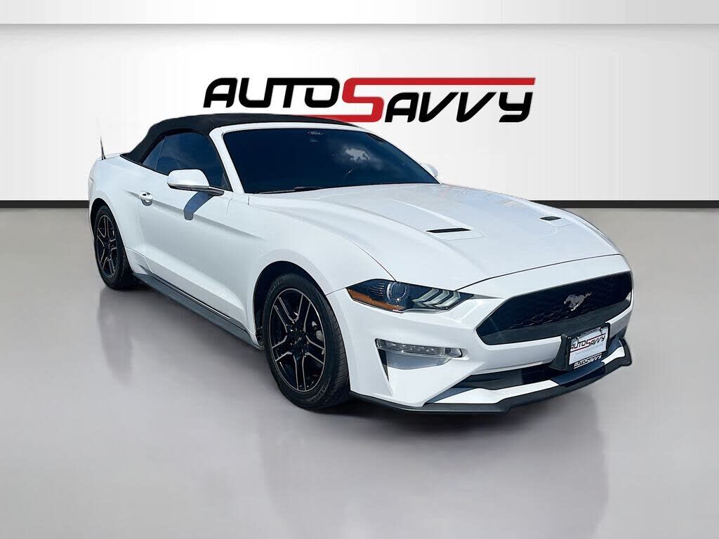 2021 FORD Mustang