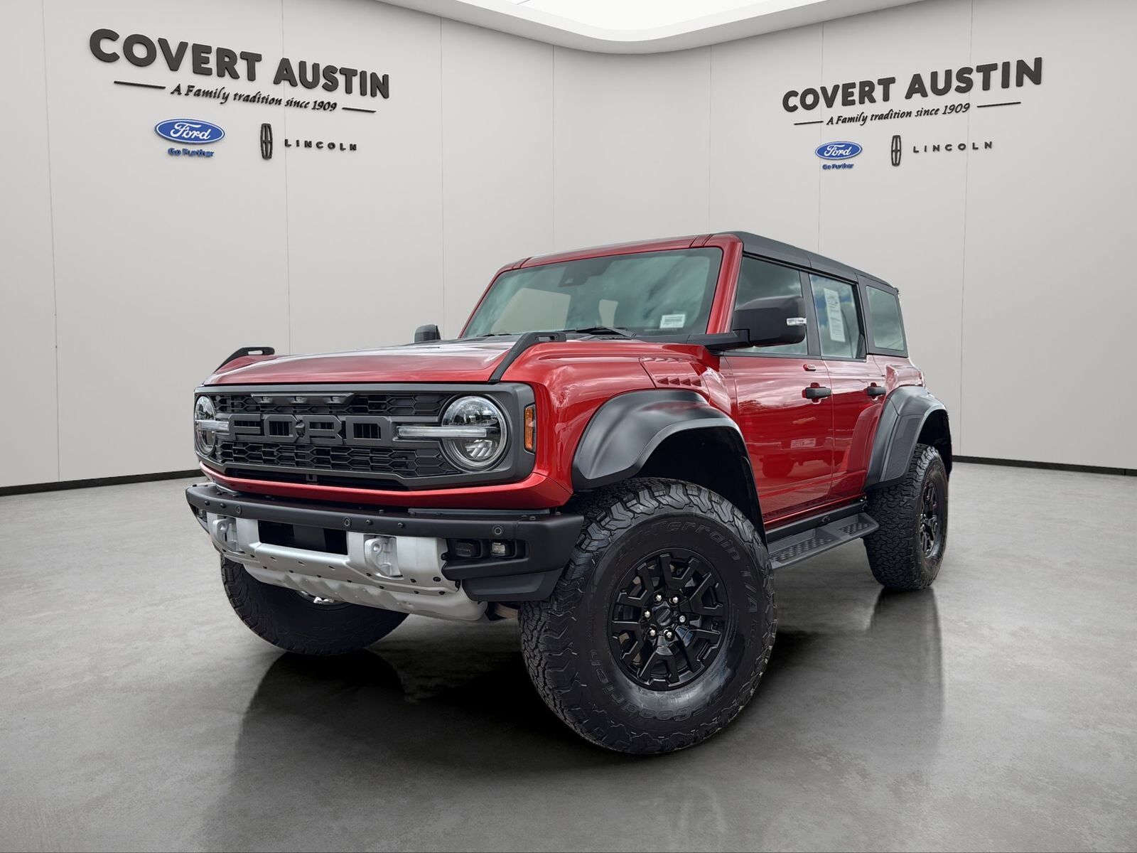 2023 FORD Bronco
