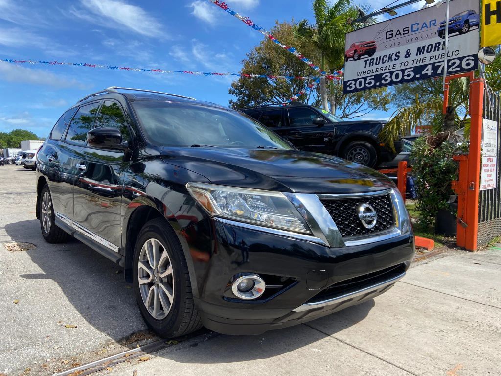 2014 NISSAN Pathfinder