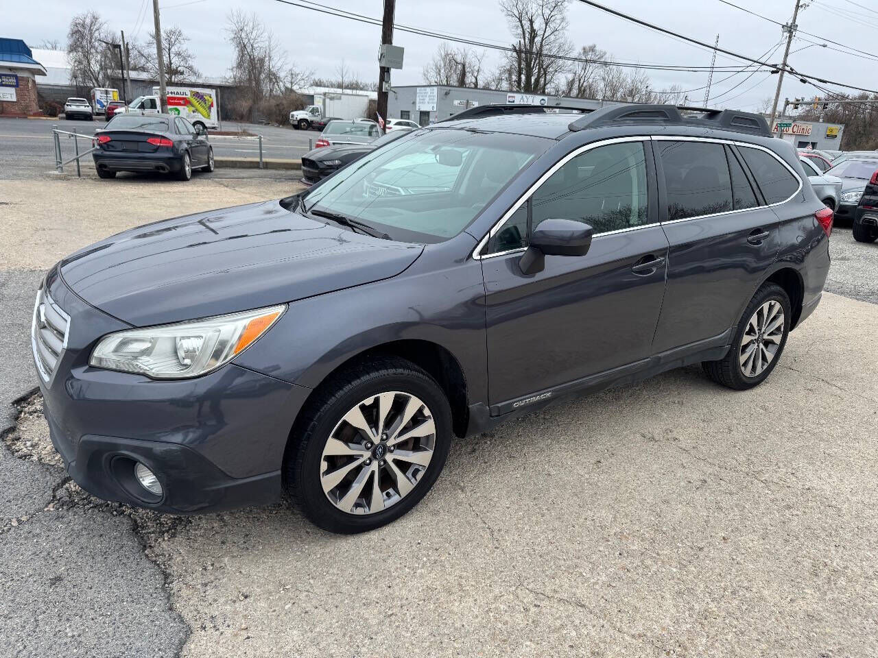 2017 SUBARU Outback