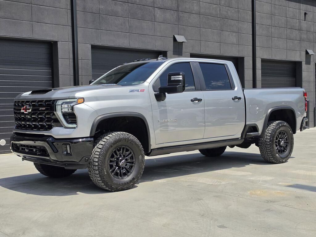 2025 CHEVROLET Silverado HD