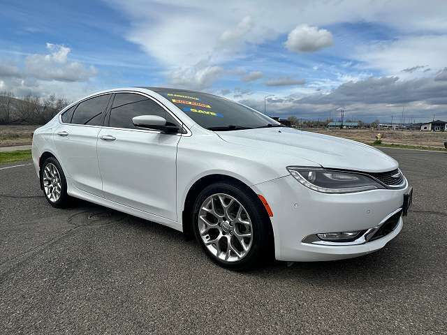 2015 CHRYSLER 200