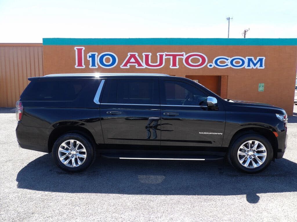 2022 CHEVROLET Suburban