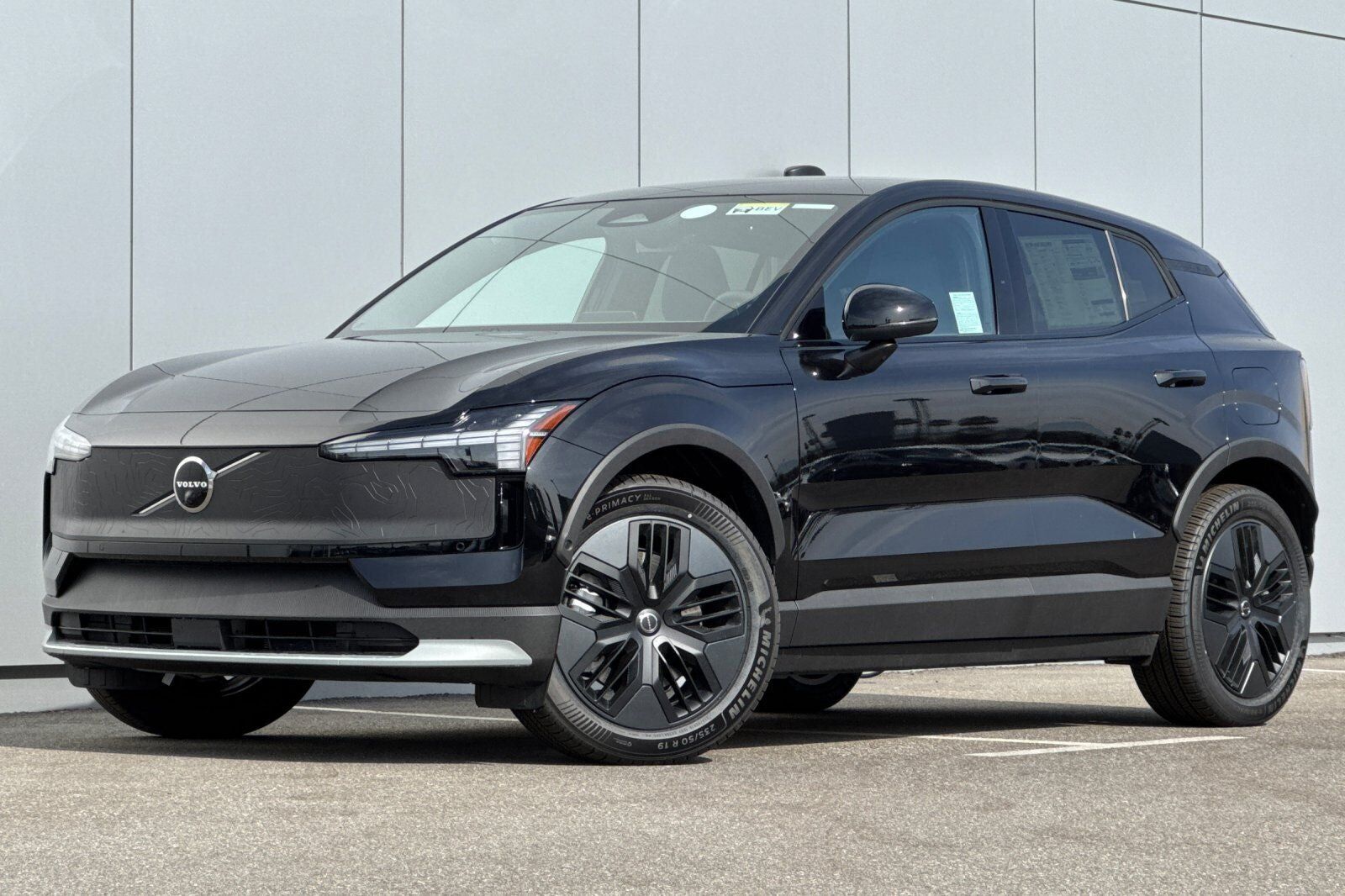 2026 VOLVO EX30 CC