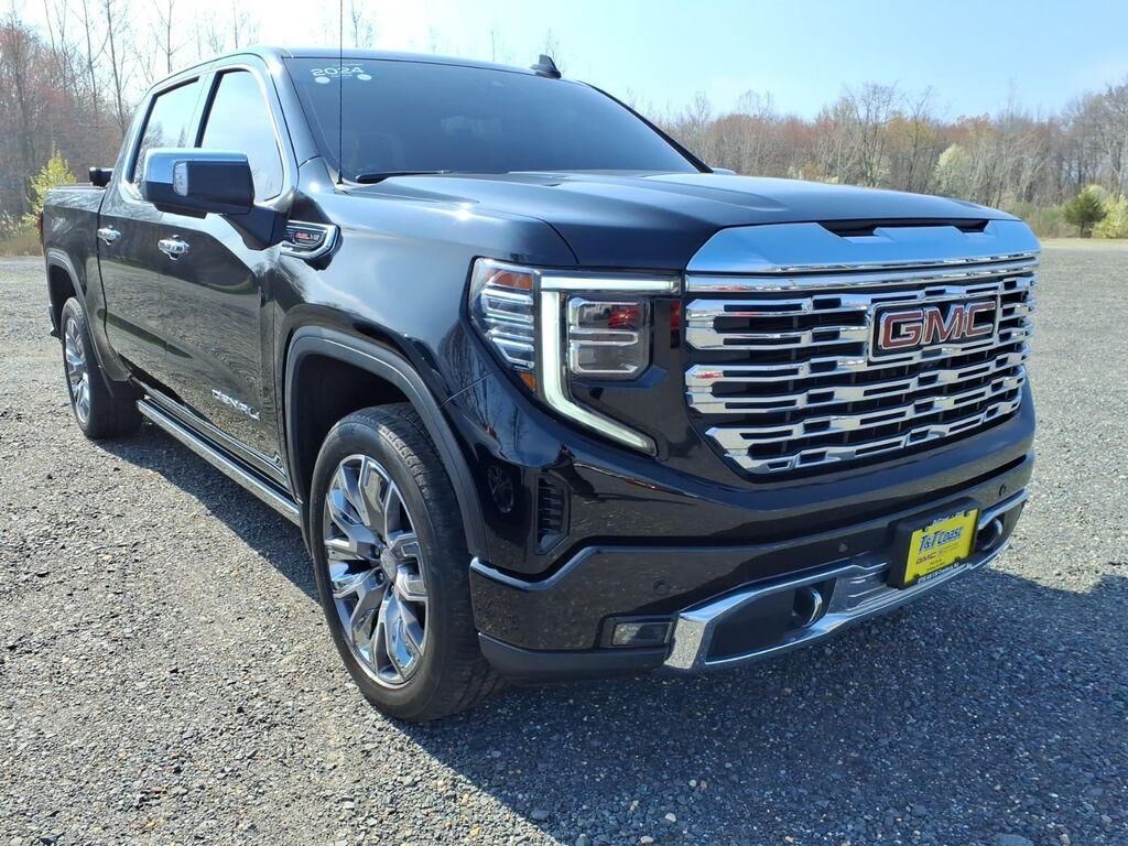 2024 GMC Sierra