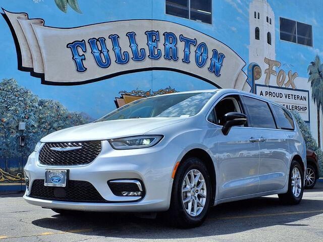 2024 CHRYSLER Pacifica