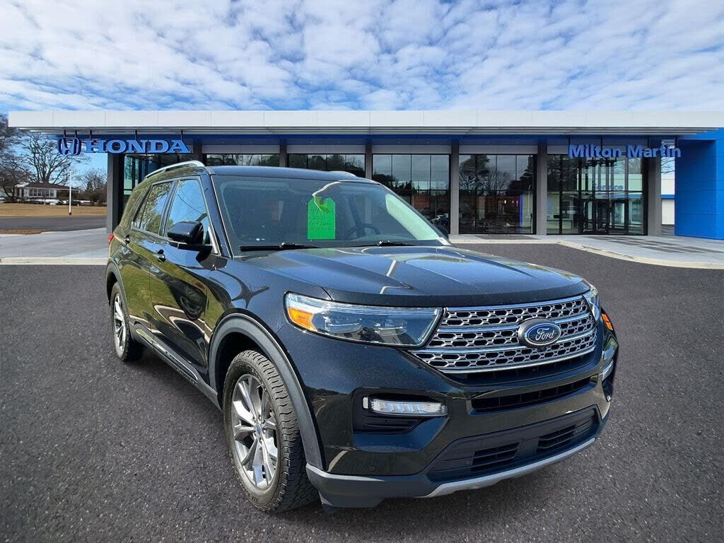 2021 FORD Explorer