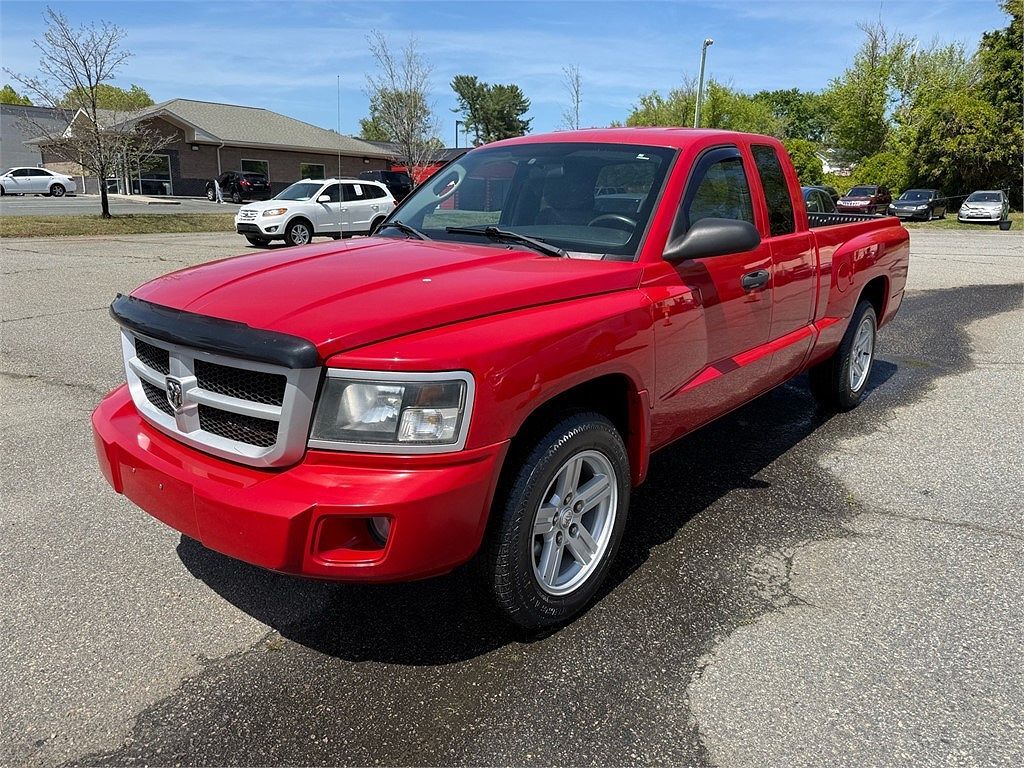 2011 DODGE Dakota