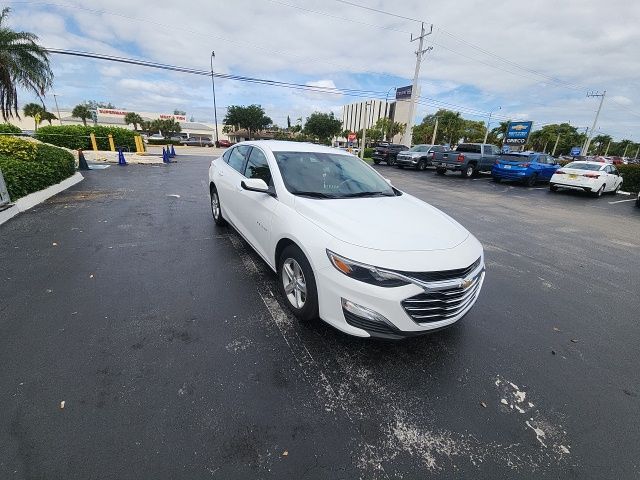 2024 CHEVROLET Malibu