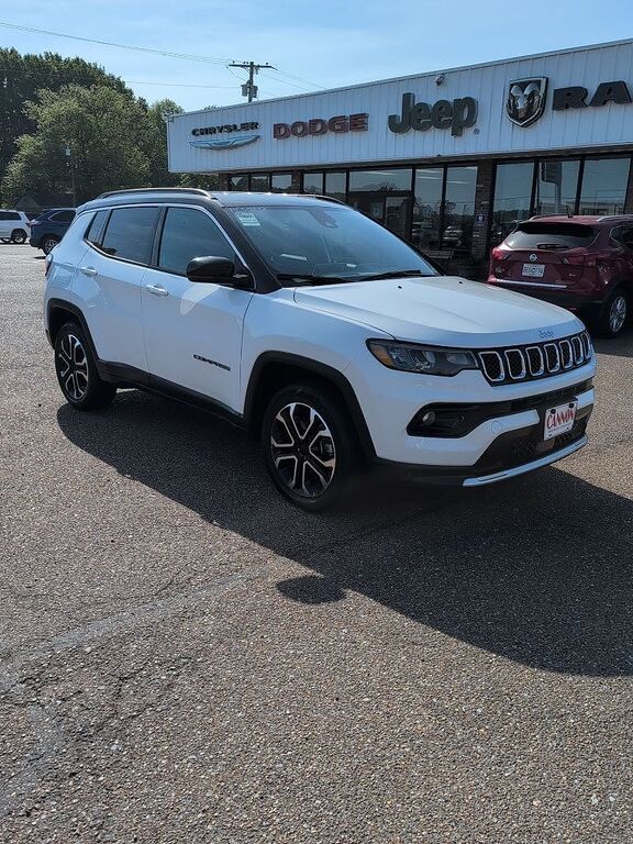 2023 JEEP Compass