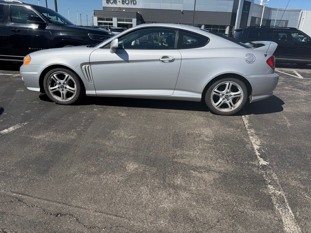2004 HYUNDAI Tiburon