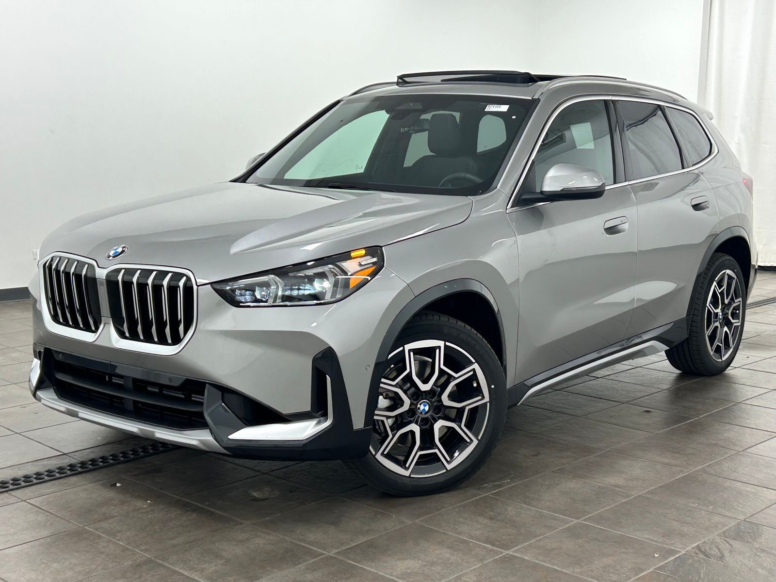 2025 BMW X1