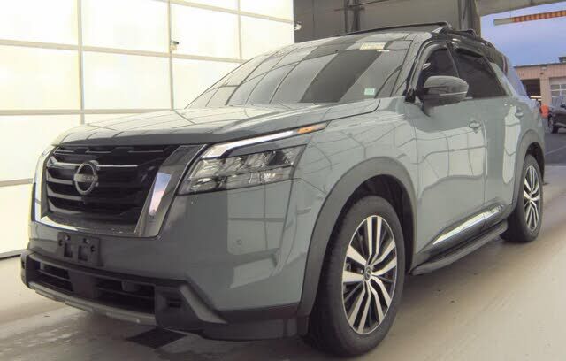 2023 NISSAN Pathfinder