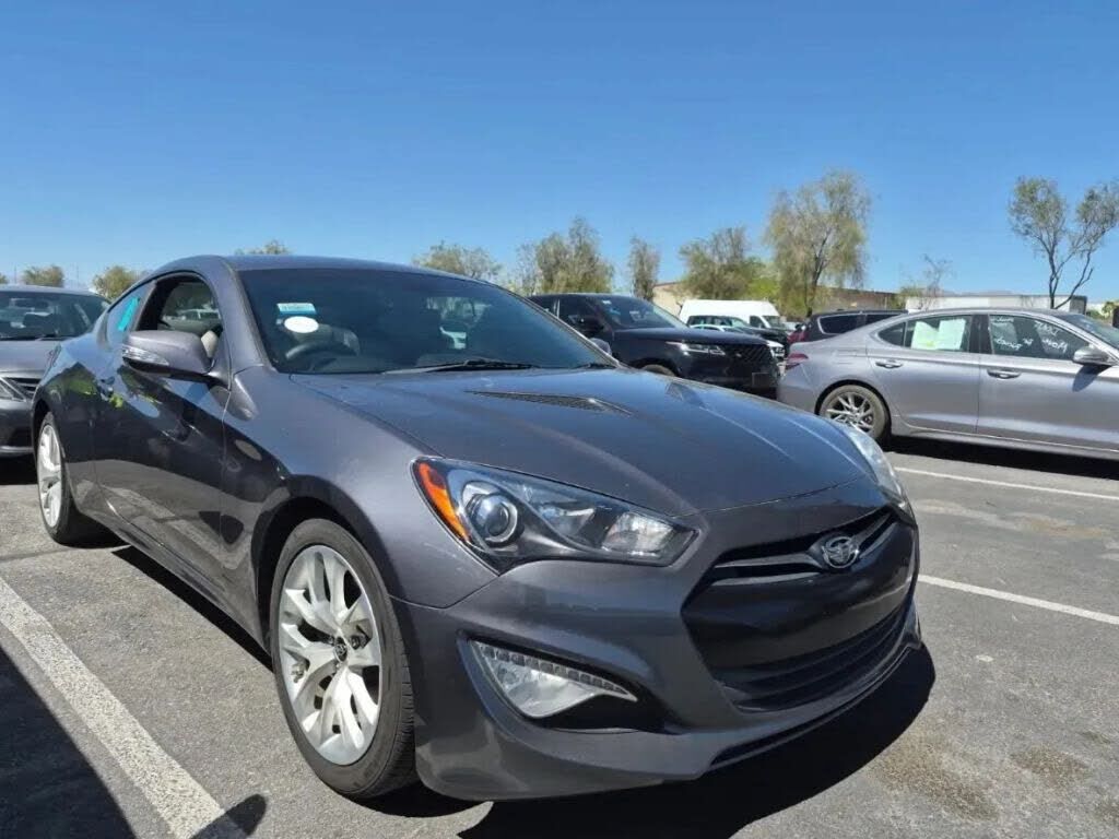 2016 HYUNDAI Genesis Coupe