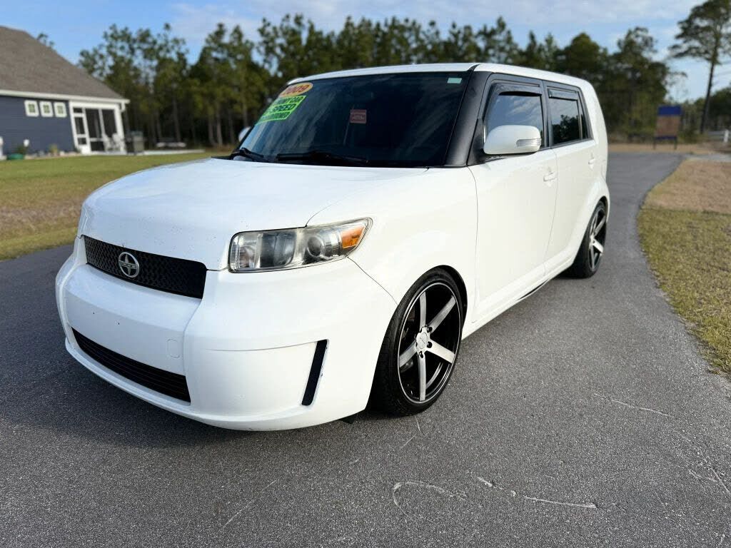 2009 TOYOTA SCION