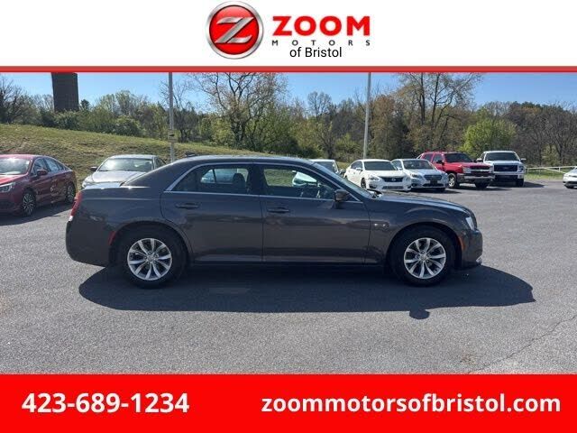 2015 CHRYSLER 300