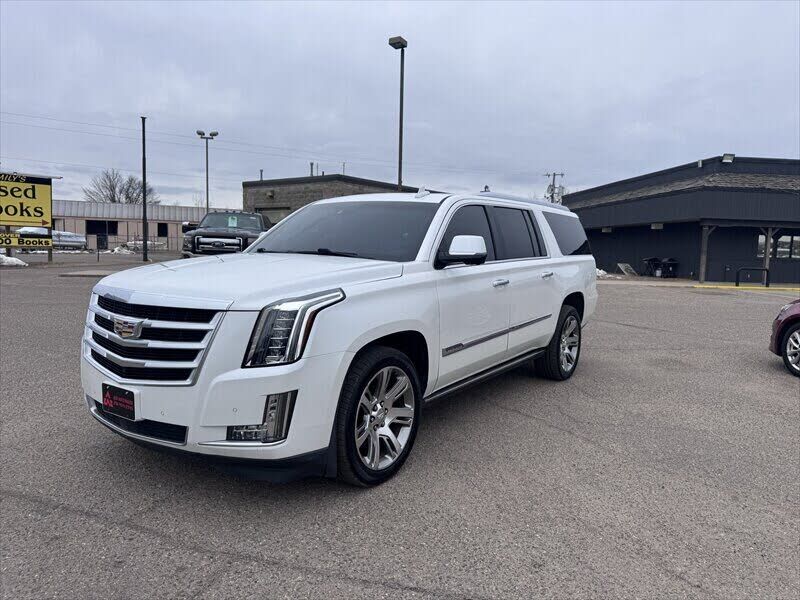 2016 CADILLAC Escalade