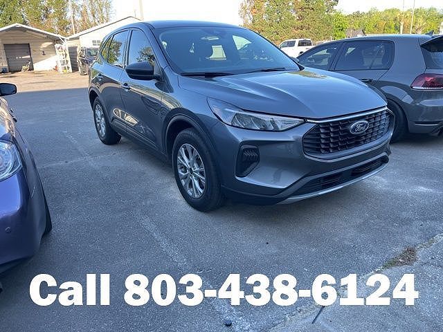 2025 FORD Escape