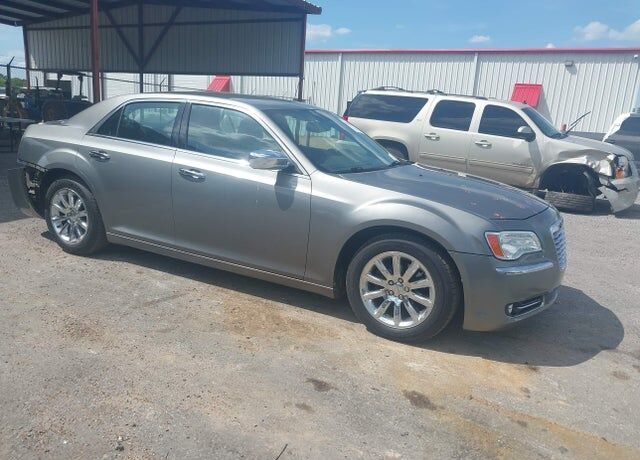2012 CHRYSLER 300