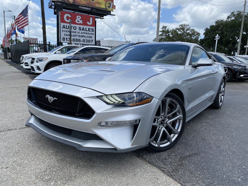 2019 FORD Mustang