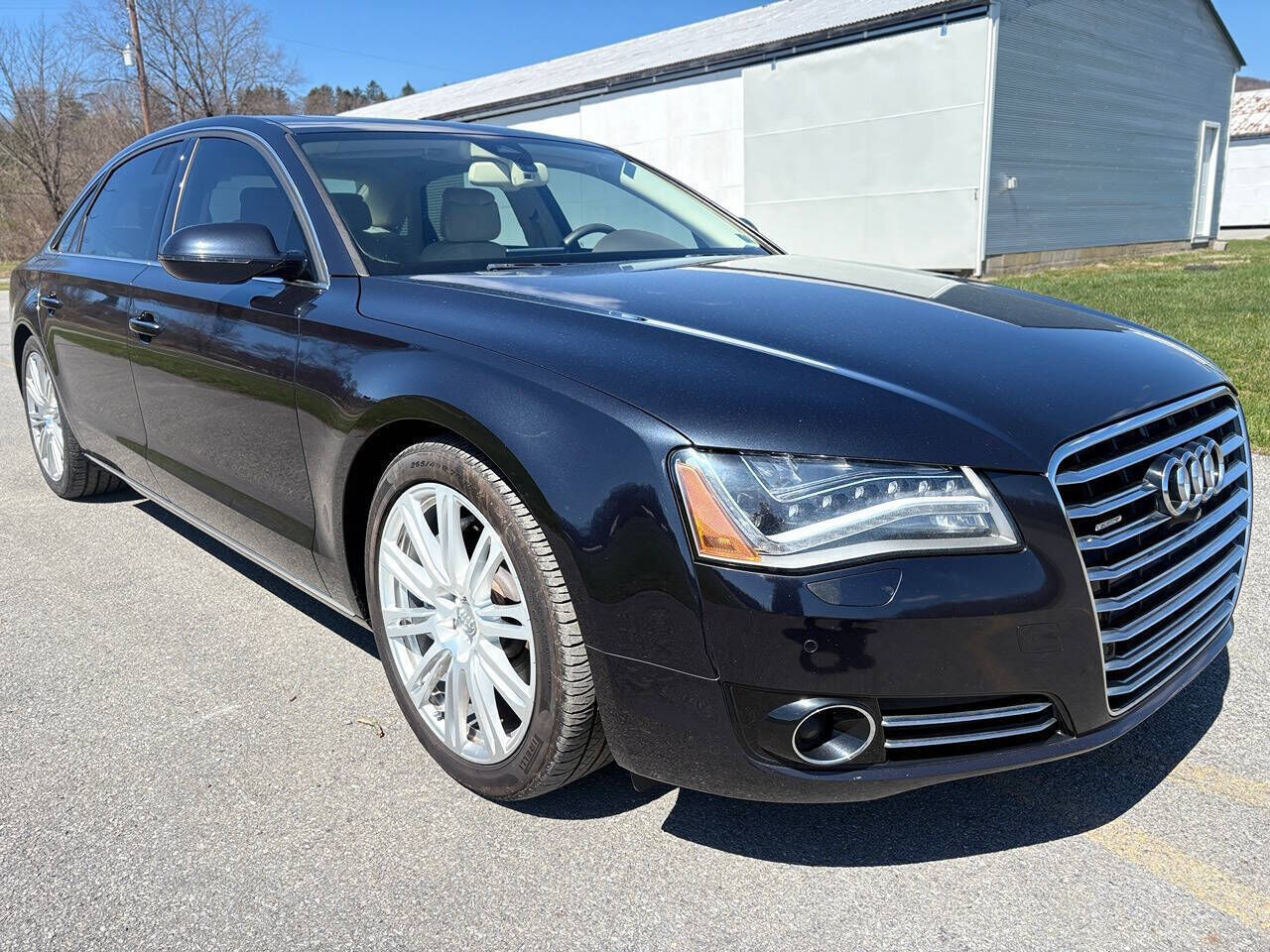 2014 AUDI A8