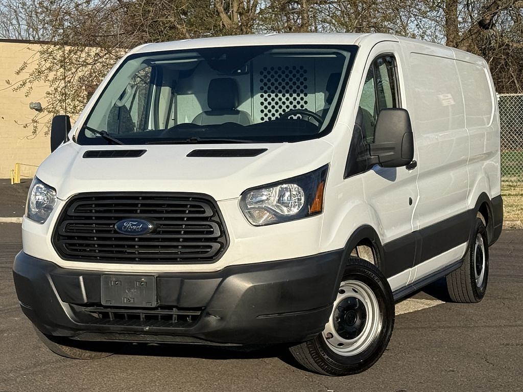 2018 FORD Transit
