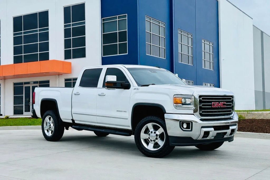 2016 GMC Sierra