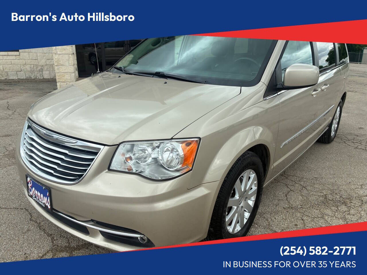 2016 CHRYSLER Town and Country