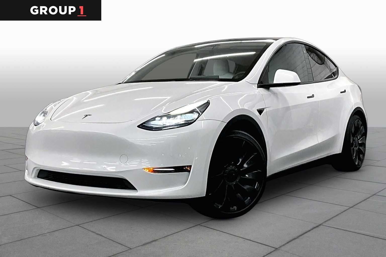 2022 TESLA Model Y
